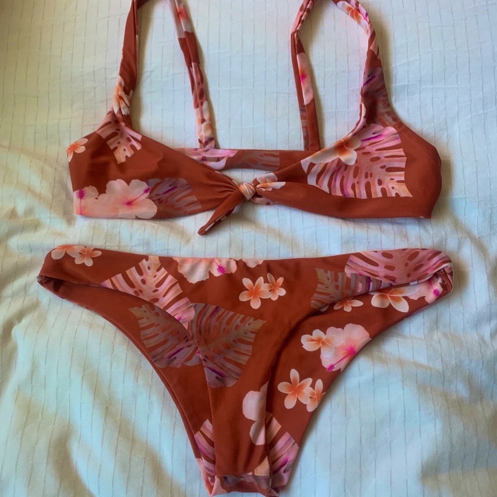 Stone Fox Swim - like new!!!
